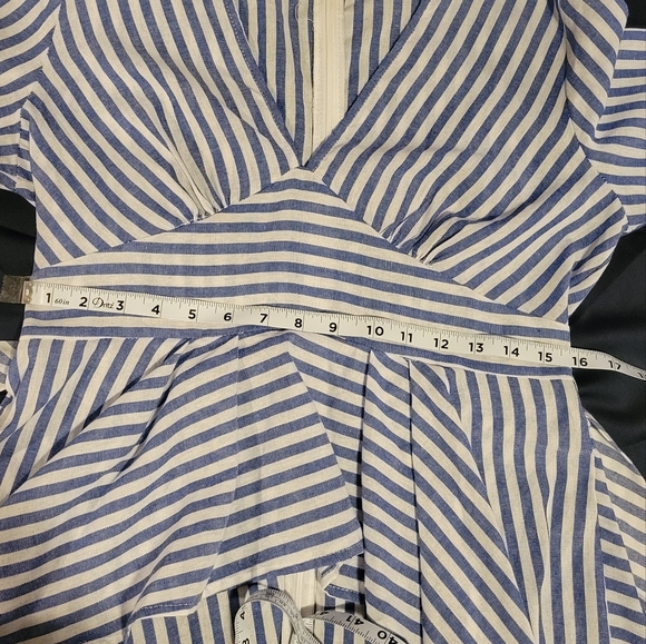 Shein lady's dress.... id#001 - Picture 7 of 8